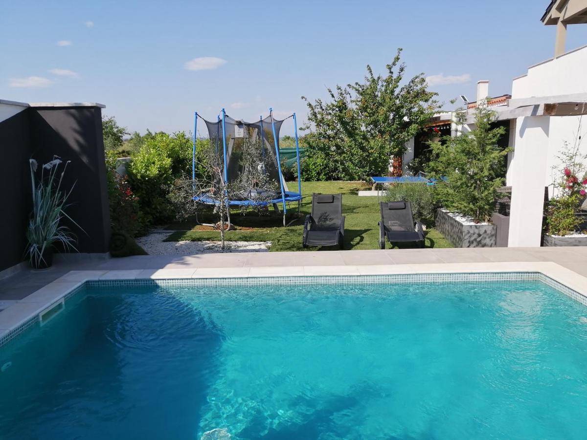 Elena Villa Pomer Ngoại thất bức ảnh